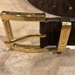 Michael Kors women’s belt